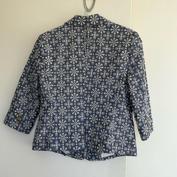 Lord &Taylor Cotton Summer Blazer - Picture 2 of 10